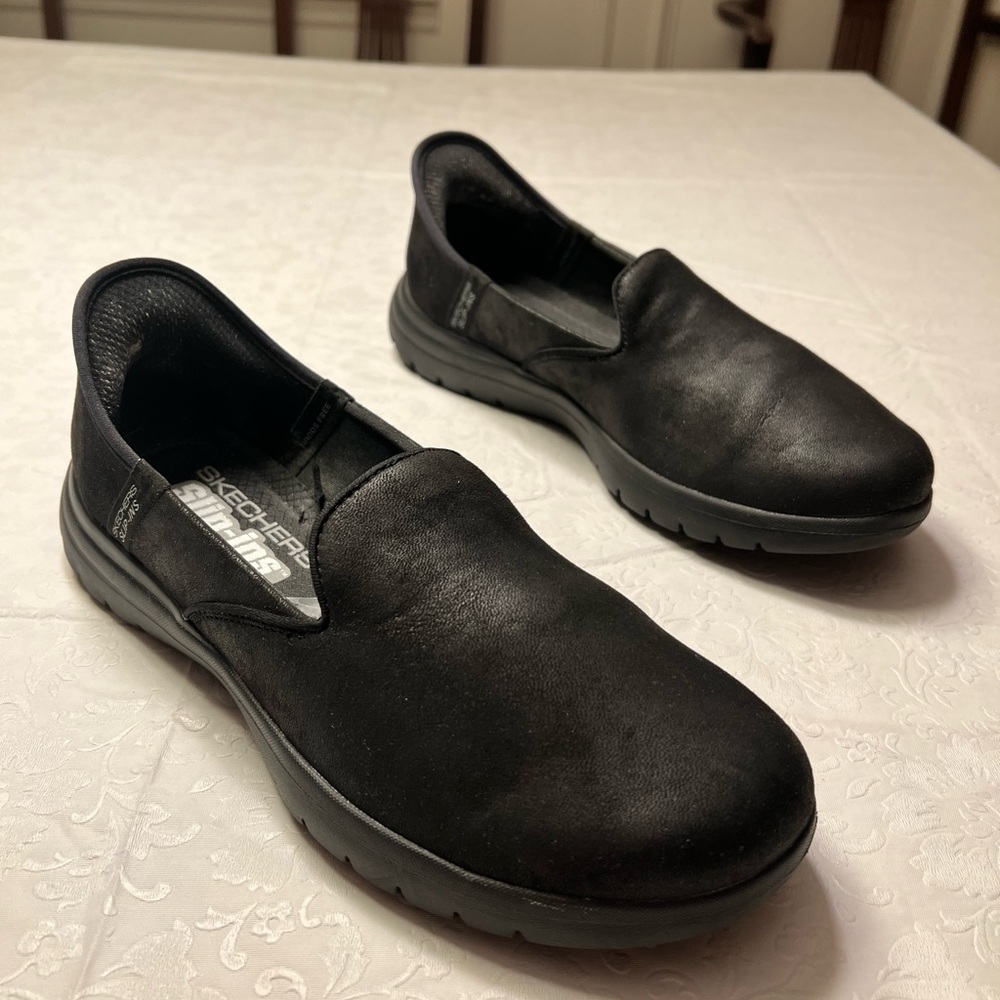 Skechers Women's Black Slip-On Flats - Picture 3 of 8